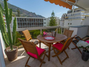 Grand 2P avec Parking et Terrasse, Piscine sur le Toit, Proche des Plages à Menton - FR-1-196-172